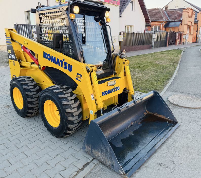 Bobcat,mini incarcator Komatsu SK1020,Tone 3,5 doar 2300 ore .Import