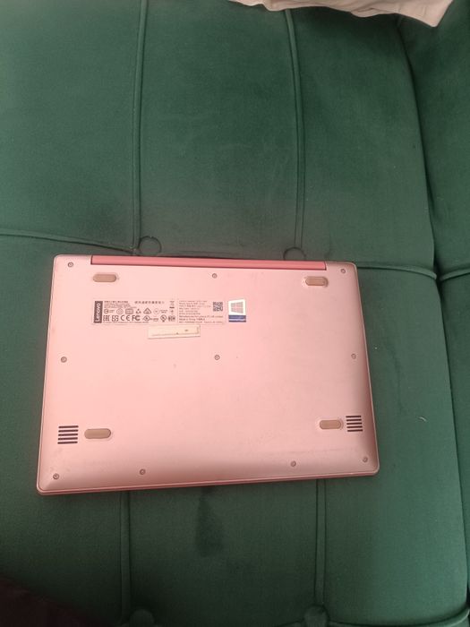 Ноутбук Lenovo продам