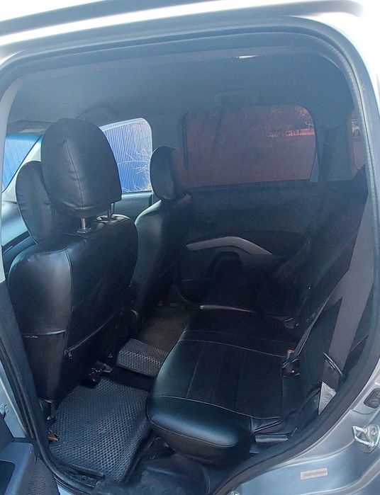 Продается Mitsubishi Outlender