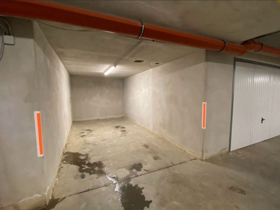 Дава се под наем Тристаен апартамент в София, Витоша - 87 кв.м за 896.58 € - Снимка #10