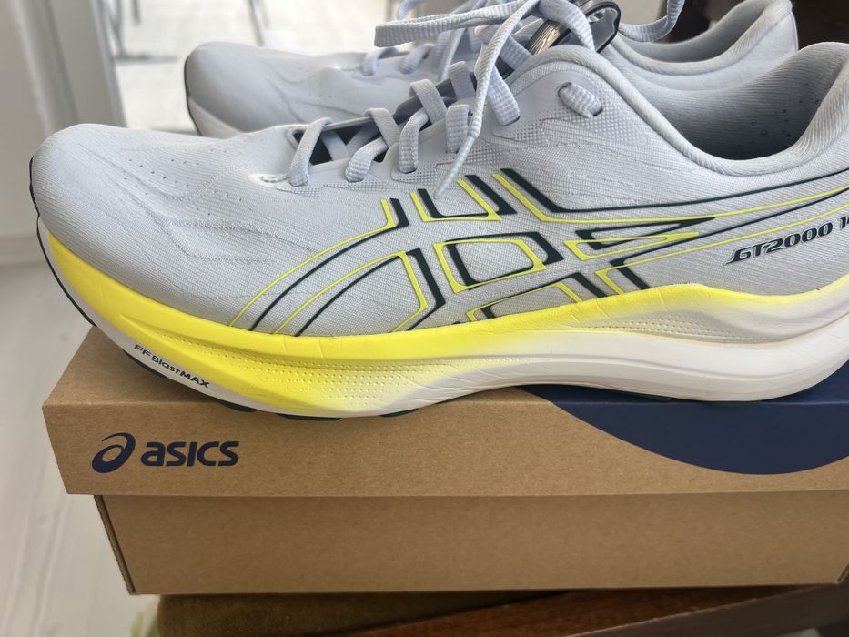 Маратонки Asics GT-2000