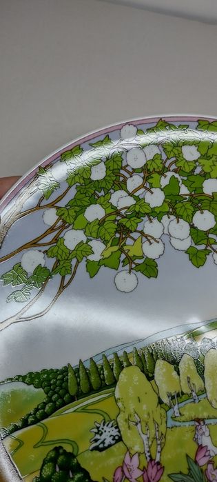 Колекционерска чиния от Villeroy and Boch, Heinrich, Германия.

Heinri