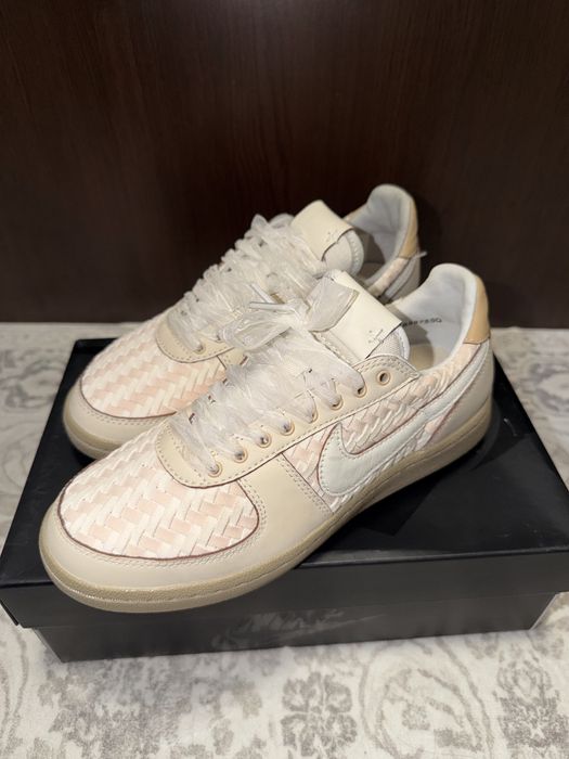 Nike Field General