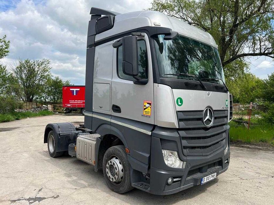Cap tractor Mercedes-Benz Actros 1842 Mega - 2018