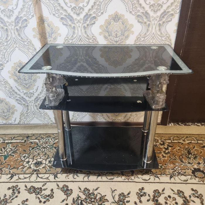 Подставка сотилади