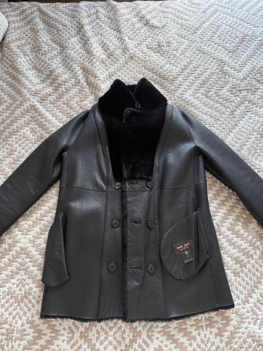 Продам зимнюю дубленку