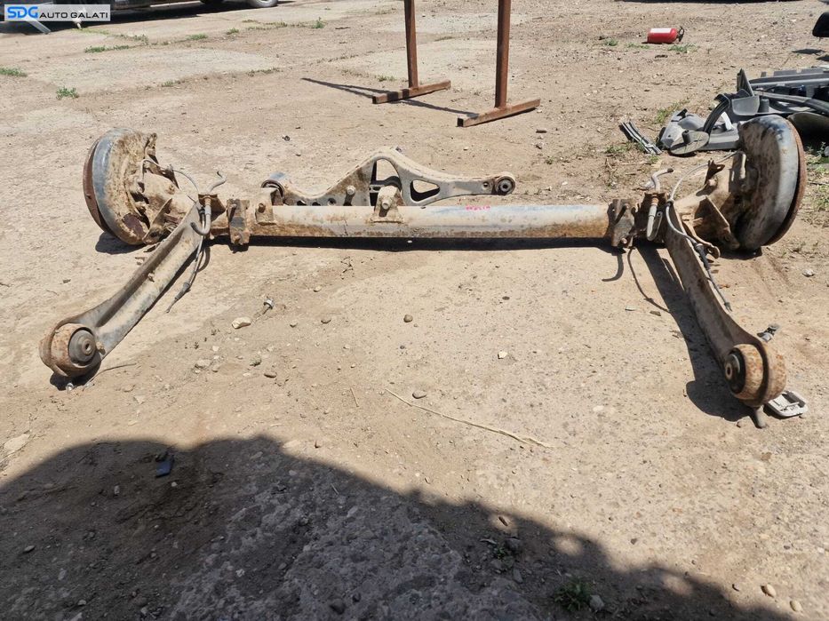 Punte Spate Nissan Primera 2002 - 2007 [X3789]