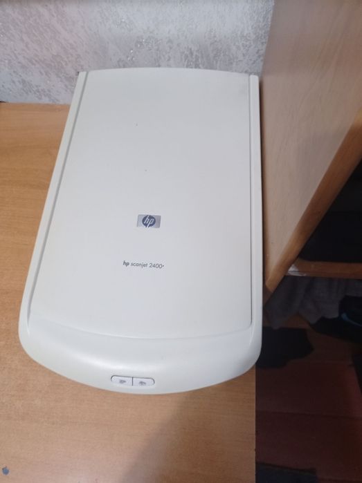 Сканер HP  scanjet 2400