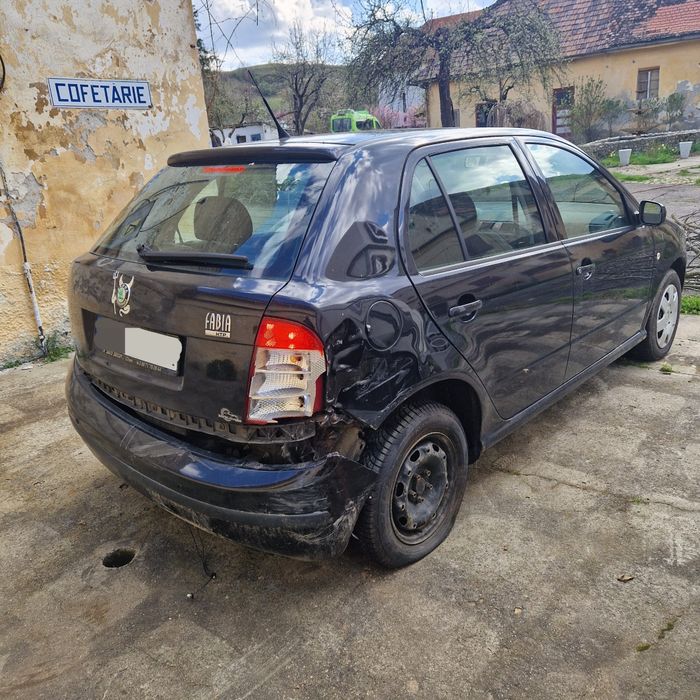Skoda Fabia Motor 1.2 benzina Avariata
