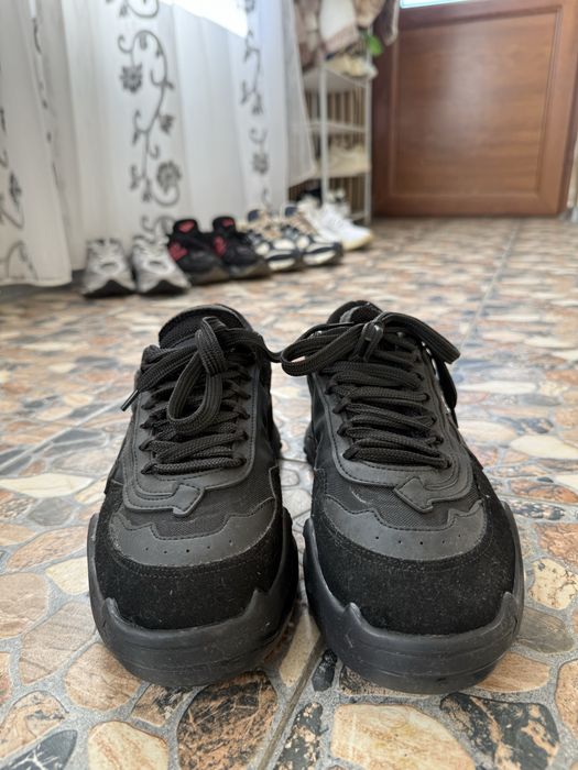 Off White Odsy 1000