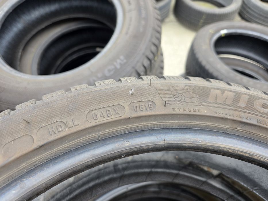2бр Всесезонни гуми 205 45 17 - Michelin