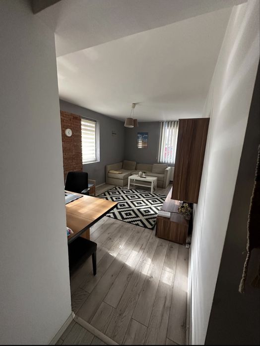 Inchiriez apartament cu 2 camere, Baciu