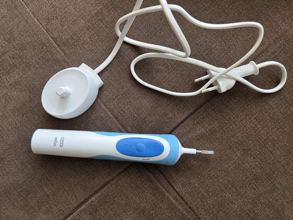 Електрическа четка за зъби