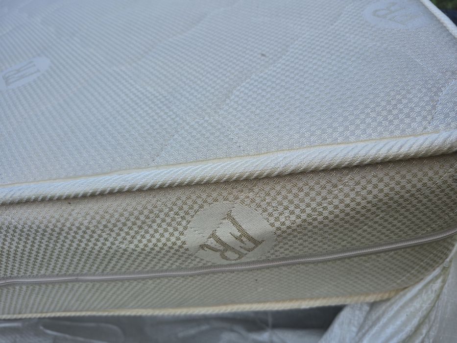 Cind saltea Magniflex Pierrie Cardin