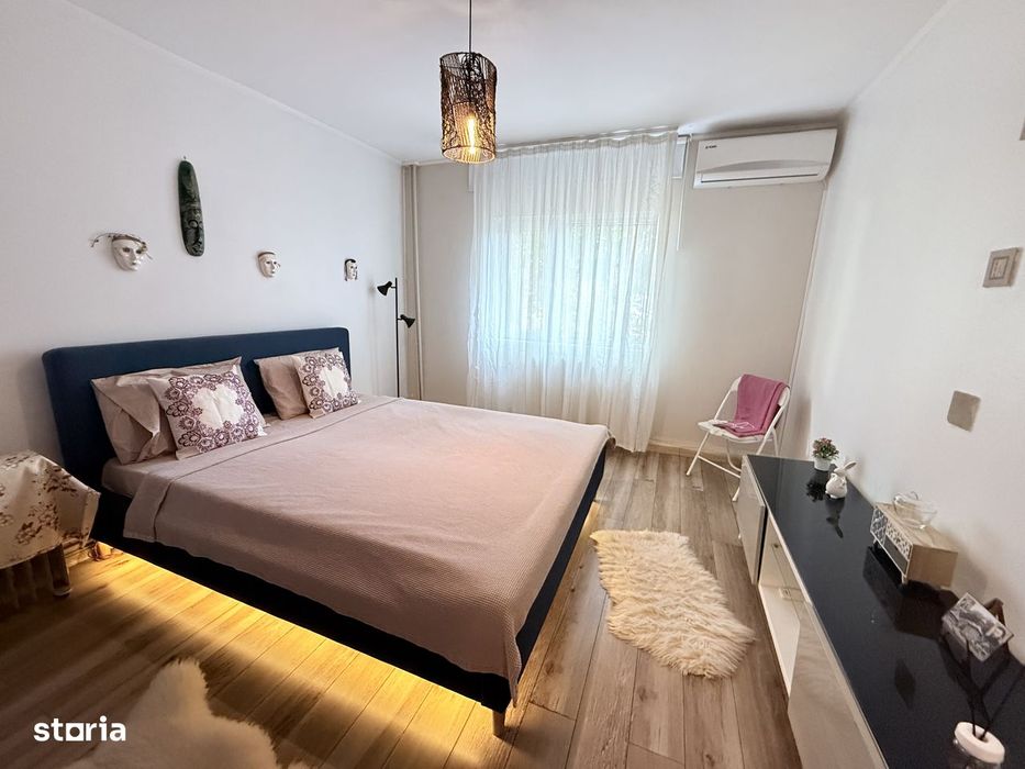 Apartament 3 camere renovat, Centrala proprie- Parc, scoli si stb