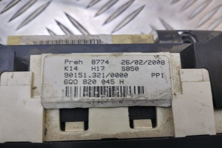 Panou AC   6Q0820045H Volkswagen VW Polo a 4-a generatie 9N seria