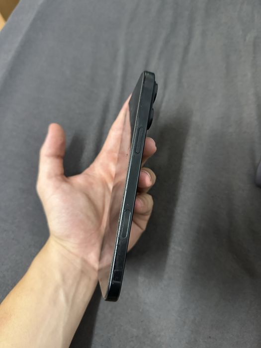 Iphone 16 pro max неразличим от нов