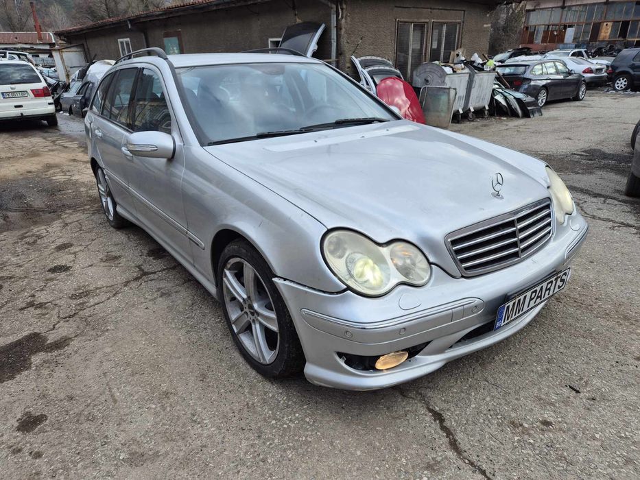 Mercedes W203 C320CDI 224кс AMG пакет нави ксенон автоматик НА ЧАСТИ!