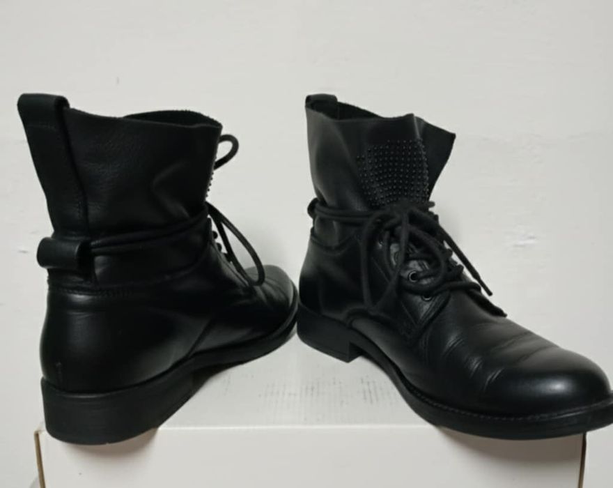 Ghete Kazar din piele capră*marimea 37* design Edgy