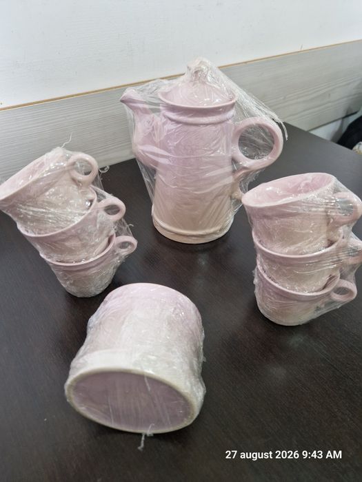 Set de cafea si farfurioare