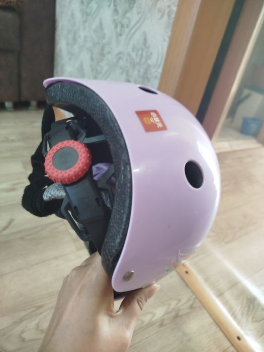 Продам ролики и коньки 2/1