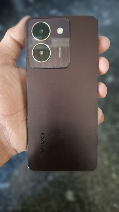 Vivo Y 27 s сатылады