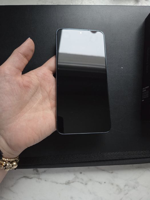 Samsung S22 5G Green 128GB Dual Sim.