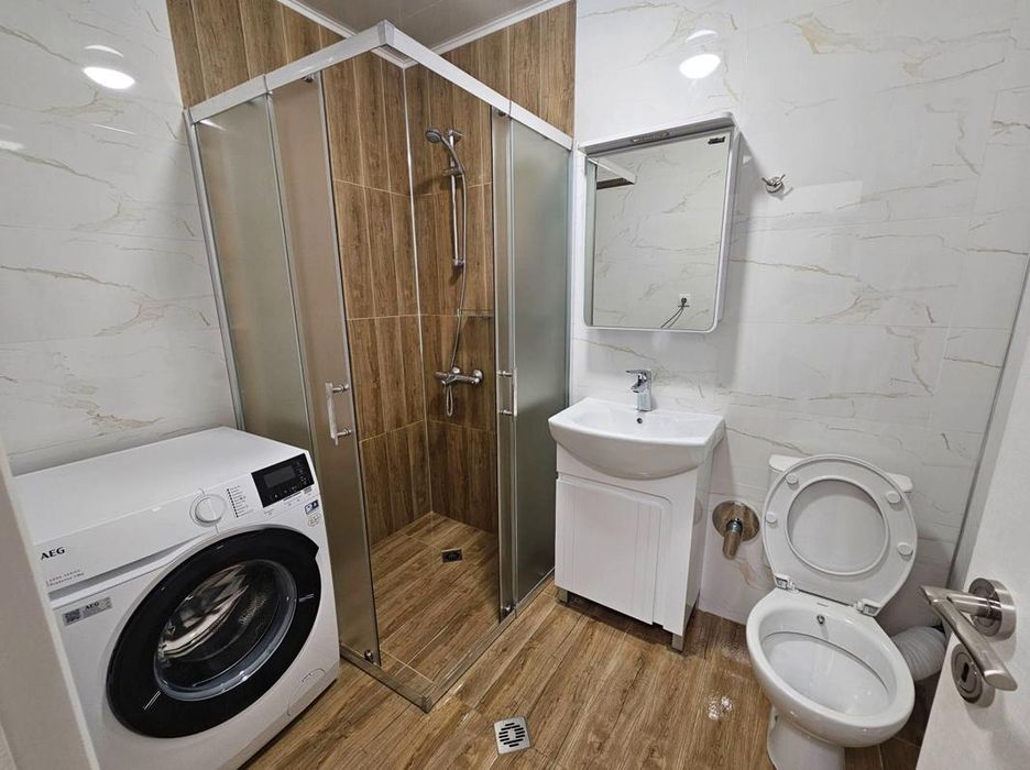 Тристаен апартамент в ж.к. Малинова долина.