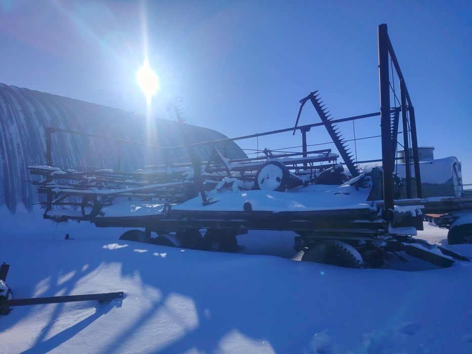 Сенокосилка двух бруска и грабли