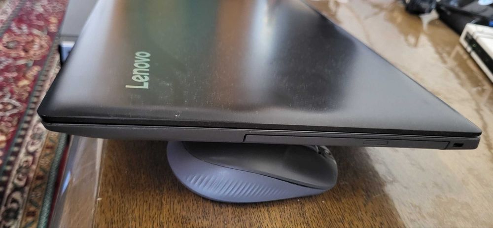 Lenovo Ideapad 330-15IKB, Core i7  8-gen
