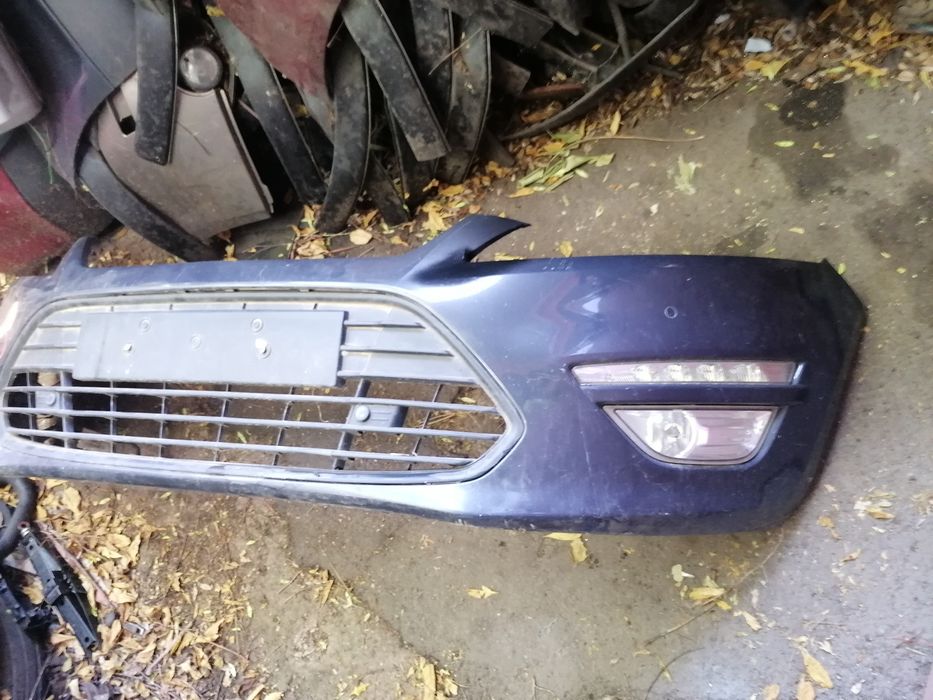 Bara fata capota aripa trager far radiatoare Ford Mondeo mk4, an 2012