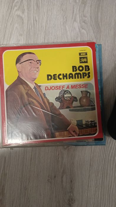 Colecție tot 15 discuri vinil + cutie