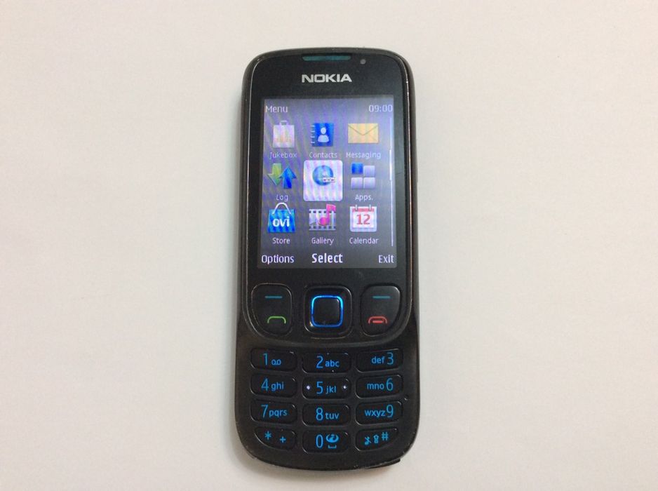 Nokia 6303 ci ,orice retea ,model clasic pe butoane, negru