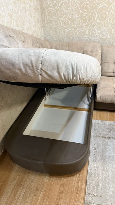 Продаем Диван бу бесплатно