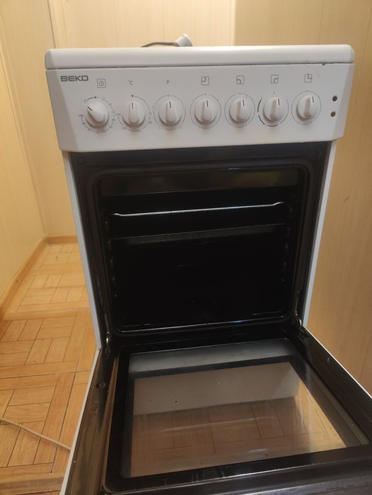 Продам электрическую плиту Веко