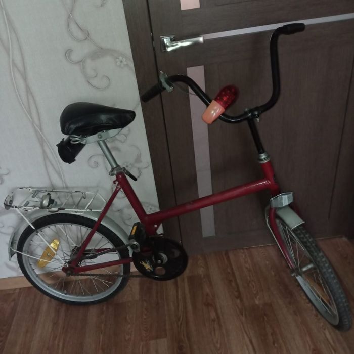 Стол раздвижной полированный