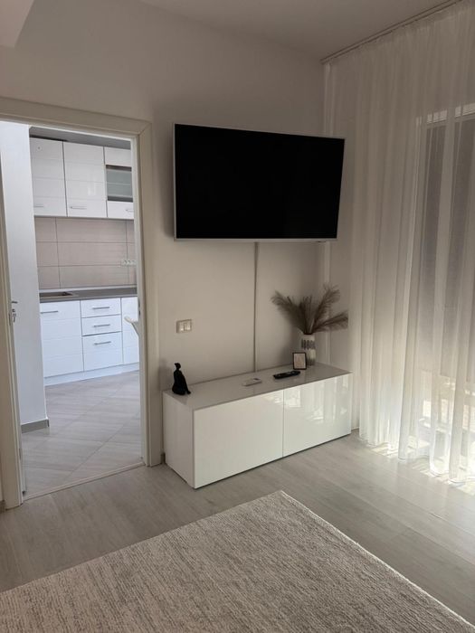 Studio modern etaj 1 cu curte si loc de parcare privat- Tomis Plus