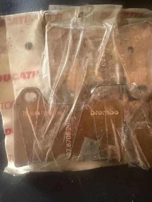 Предни накладки brembo ducati