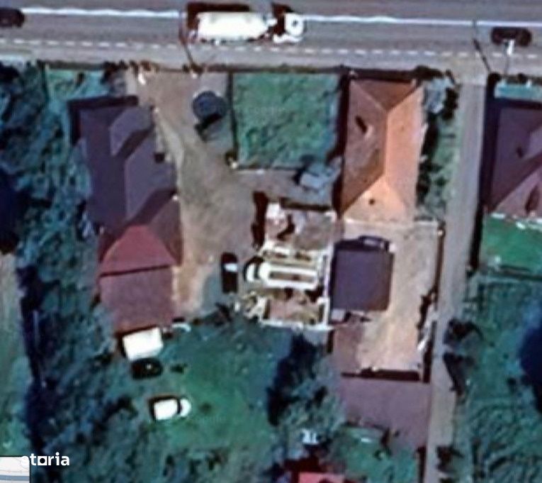 Teren intravilan, 2000 mp, loc Radaia