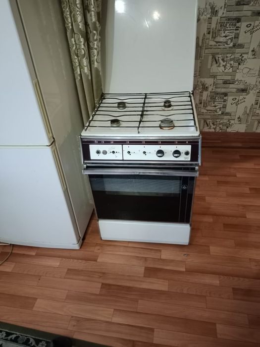 Газовая плита рабочая