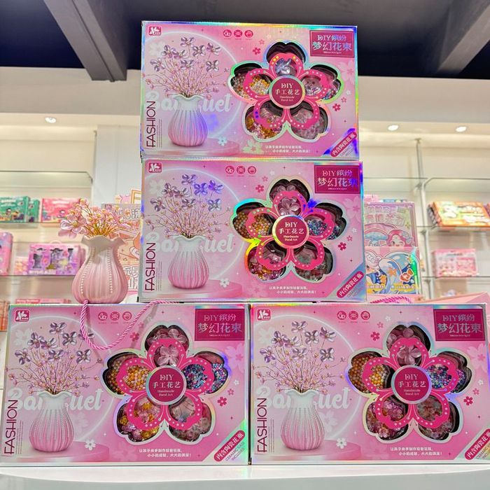 Новогодние игрушки