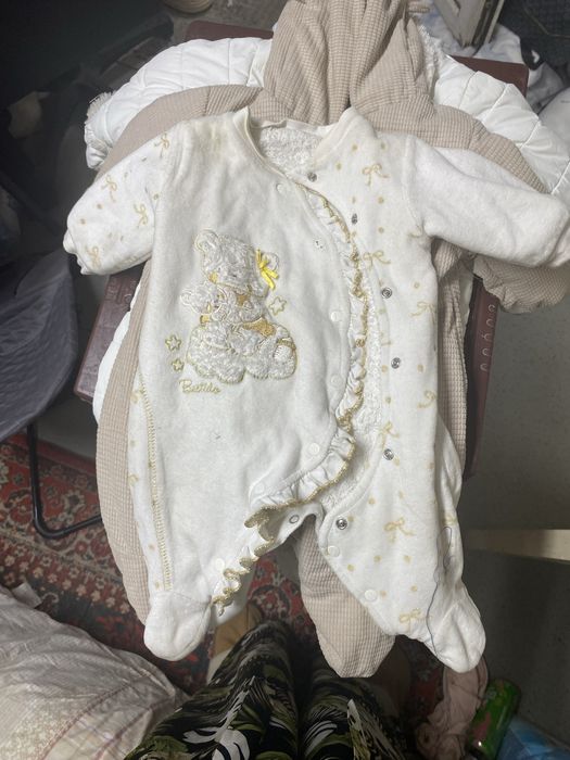 отдам даром детские вещи