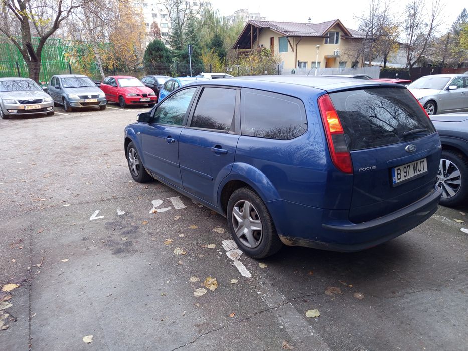 Vând autoturism Ford focus