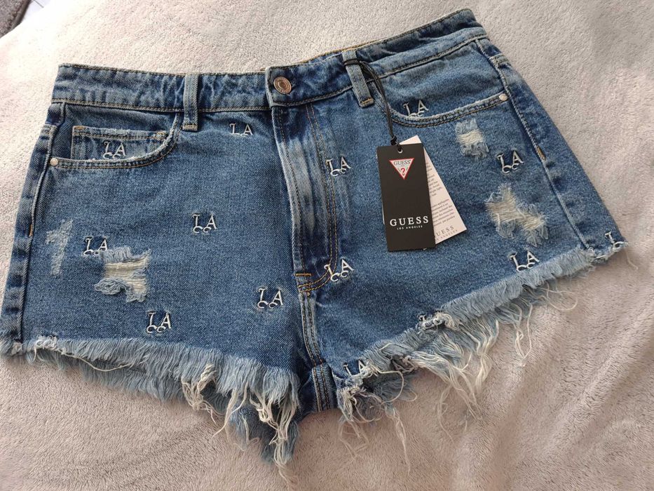 Guess къси панталони