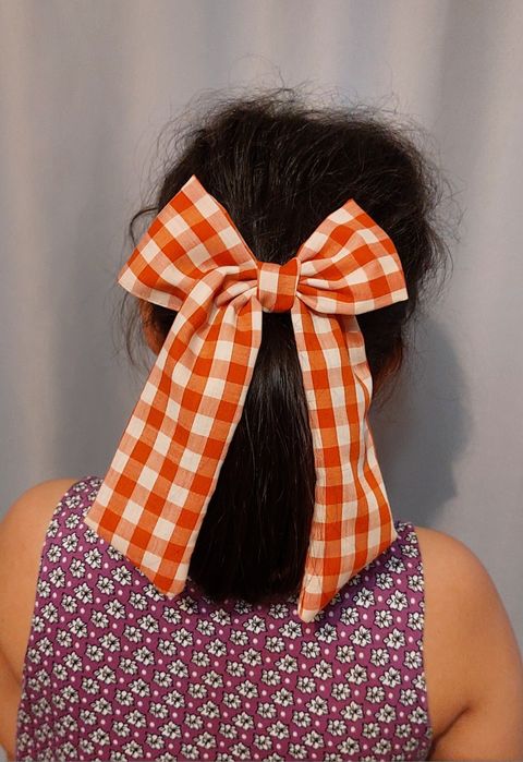 Красивый бант для волос