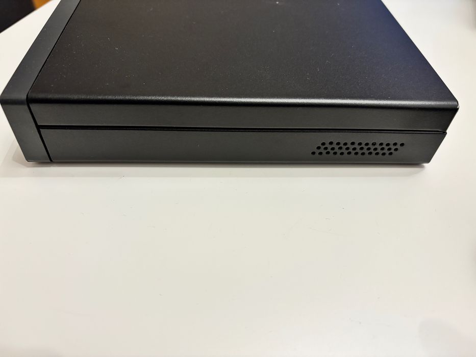 Lenovo ThinkCentre M920q - мини компютър