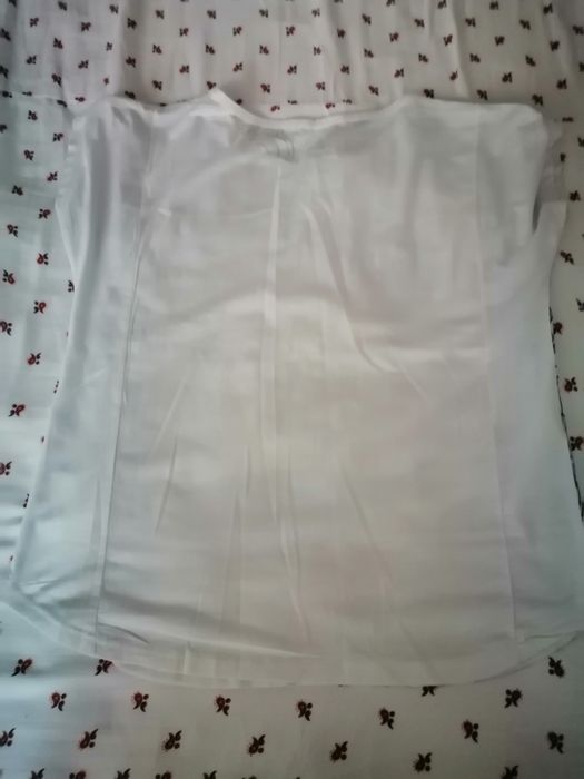 Блузи с къс ръкав