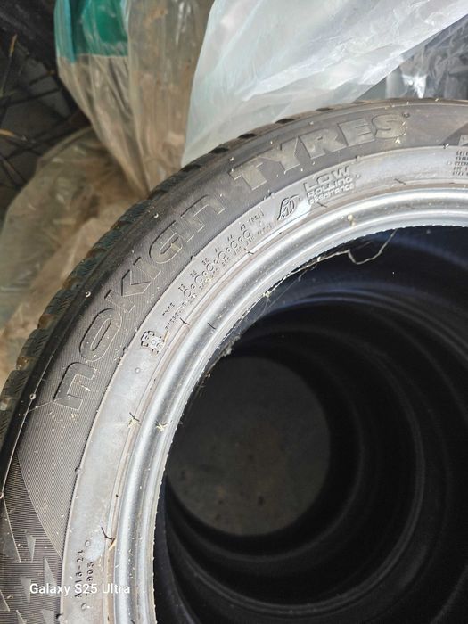 Гуми зимни r17 225/50