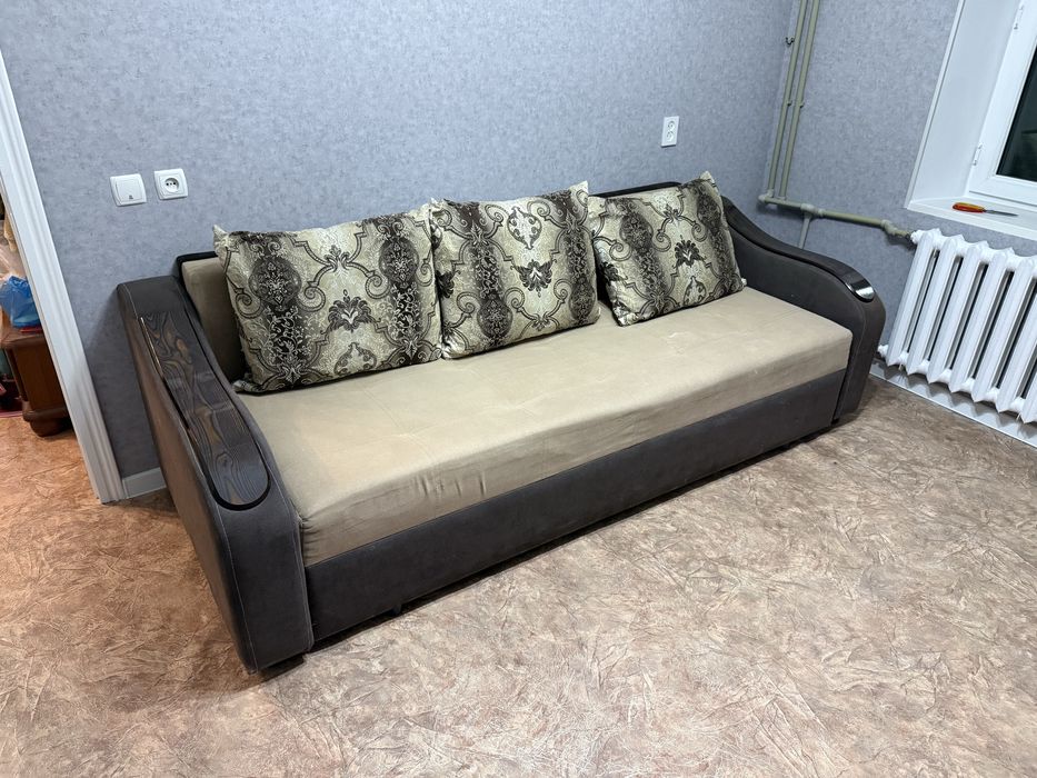 Диван продается срочно