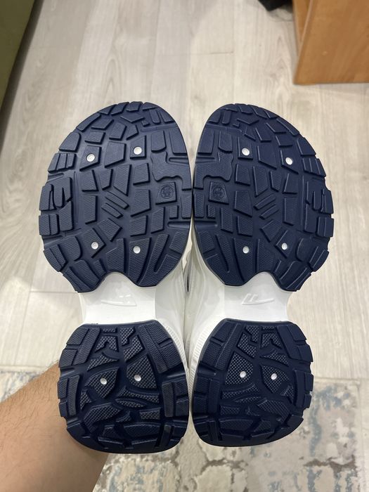 Продам кросовки.